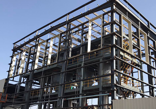 三效蒸發器安裝現場 三效蒸發器安裝現場