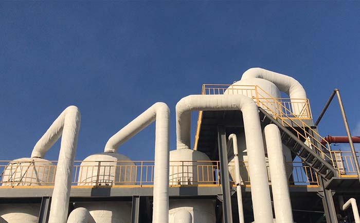 三效蒸發(fā)器實拍 三效蒸發(fā)器實拍